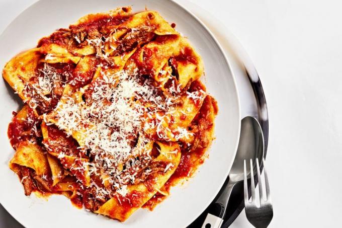 Instant Pot Beef RagÃ¹ Met Pappardelle